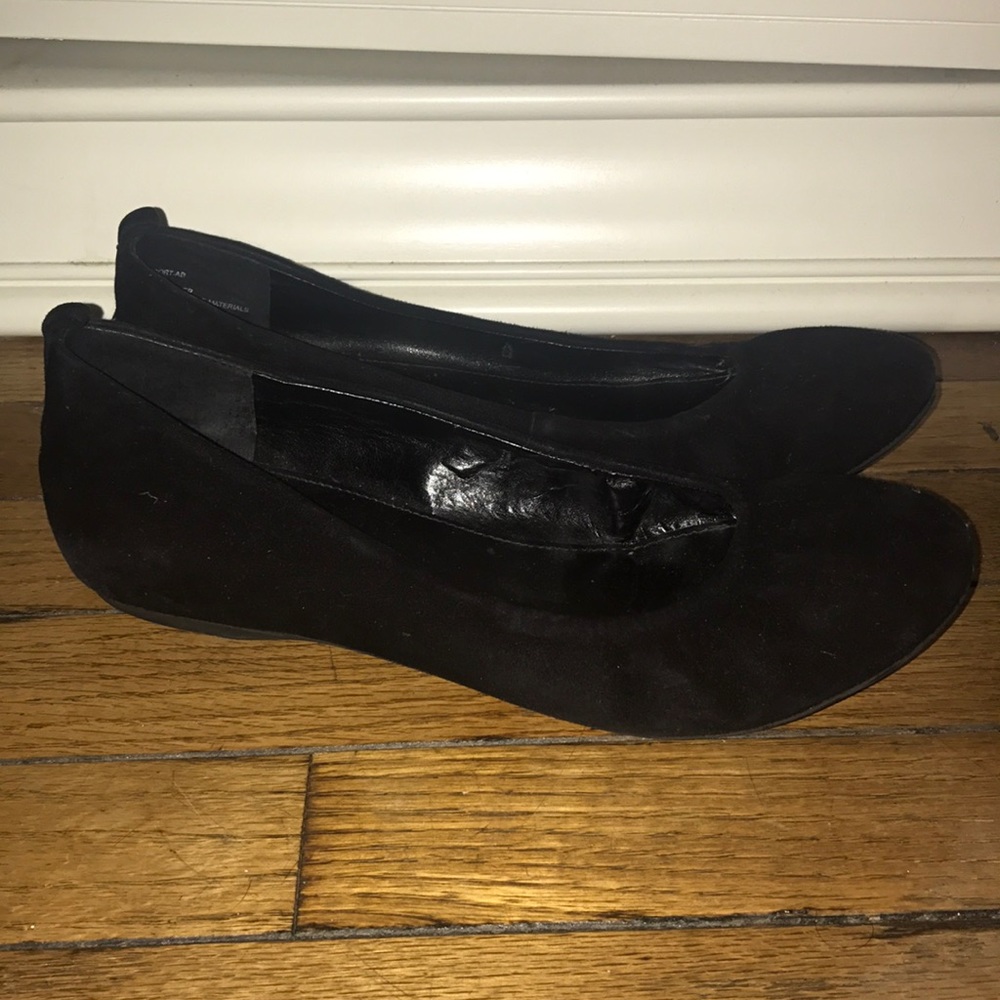 Black Velvet Flats